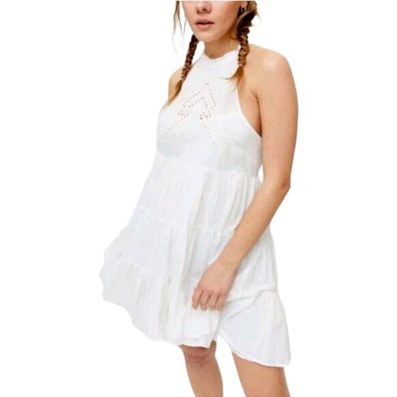 Urban Outfitters Dresses & Skirts - Urban Outfitters Womens White Head In The Clouds Halter Eyelet Mini Dress XS
